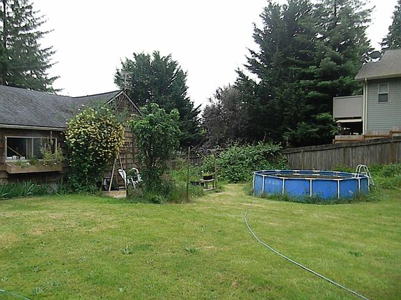 3rd image of 22819 Vashon Hwy SW