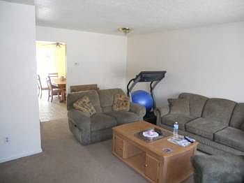 3rd image of 5327 Grand Lake Cres