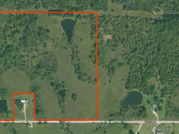 Howard Rd, Okmulgee, OK 74447