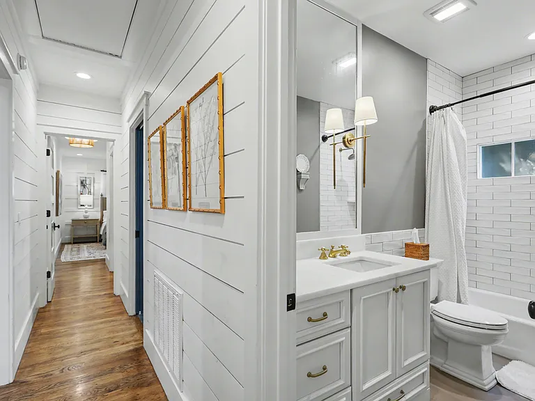 545 Cross Creek Trl — Photo 48