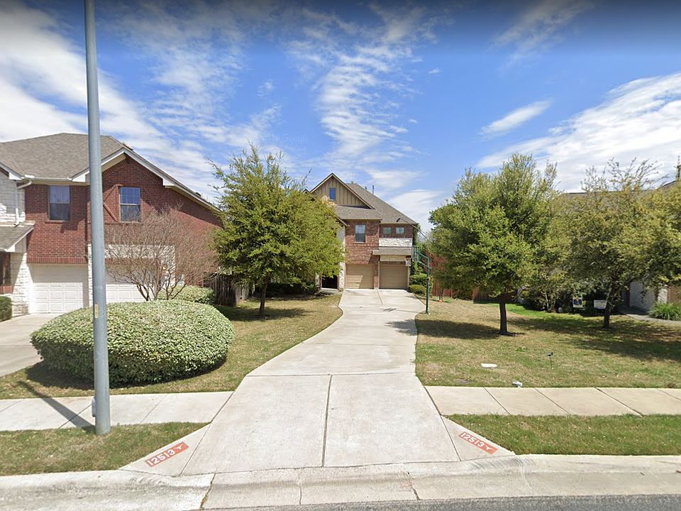 2nd image of 12513 Enchanted Forest Dr