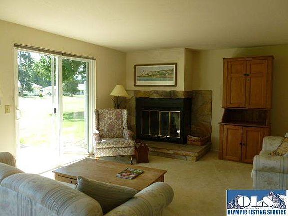5th image of 133 Hilltop Dr Unit A