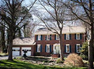 710 Teague Dr, Jamestown, NC 27282