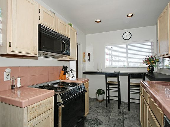 3rd image of 1766 Bryn Mawr Ave