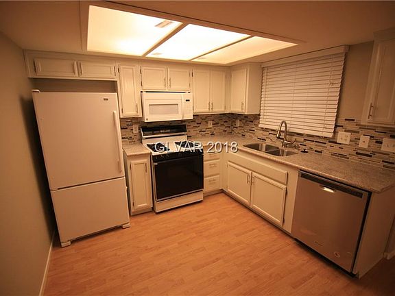 2nd image of 950 N Sloan Ln APT 102