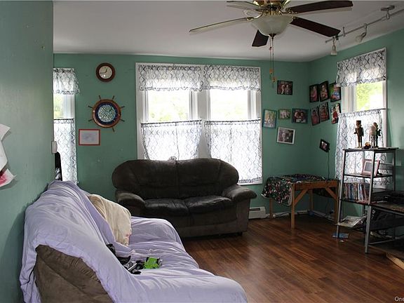 2nd image of 83 Lake Trl