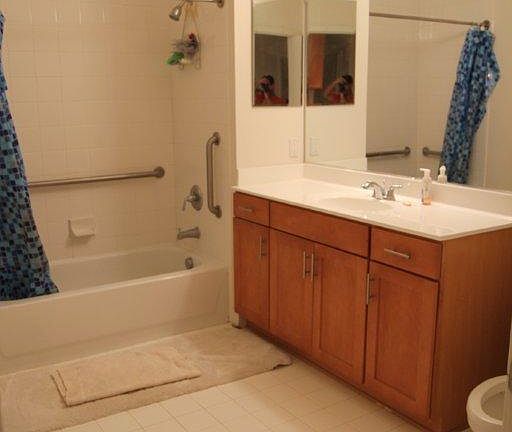 3rd image of 1800 Wilson Blvd #215