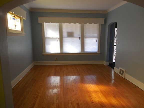 2nd image of 11311 S Eggleston Ave