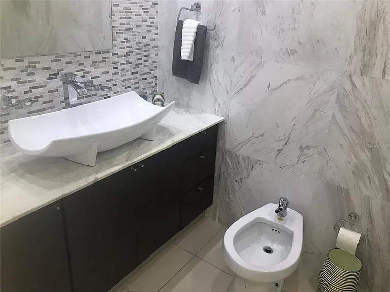 103 De Diego #1205N — Photo 7