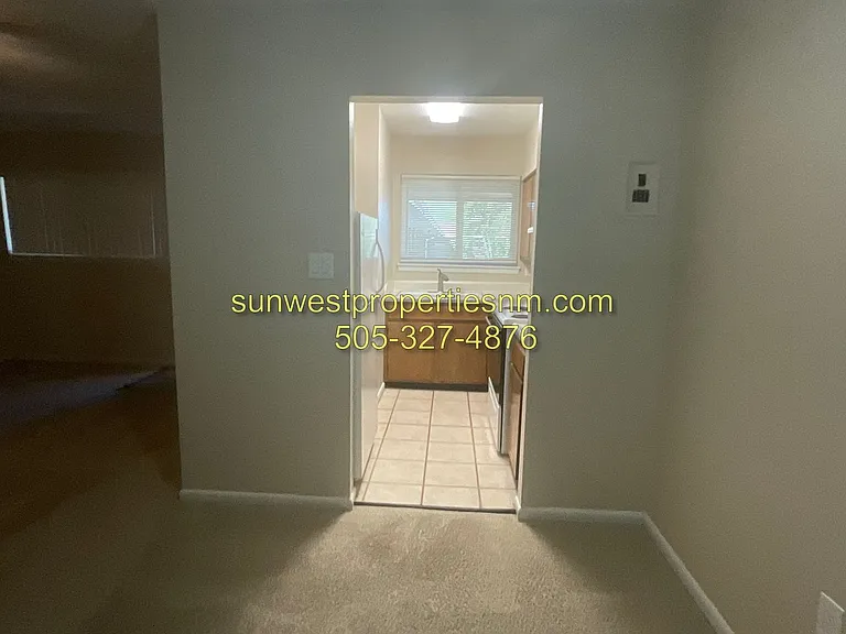 2400 N Dustin Ave — Photo 4