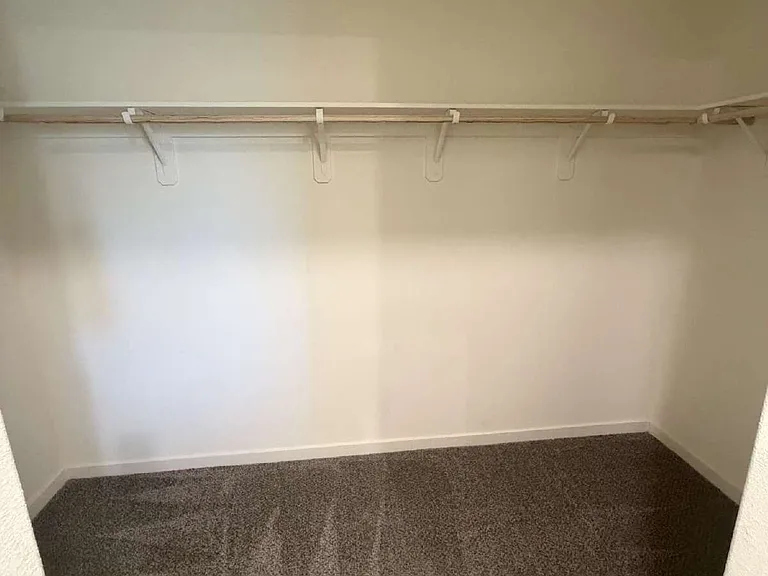 7828 Strawberry Meadow Ct — Photo 12