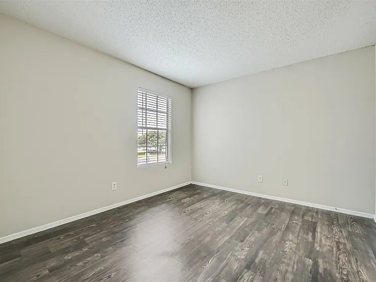 Rise Spring Pointe — Photo 103