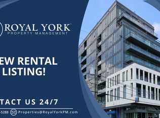500 Dupont St #512, Toronto, ON M6G 1Y7