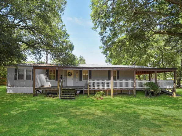 5063 Pee Dee Ln., Murrells Inlet, SC 29576