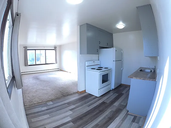 4817 52nd St #3 — Photo 8