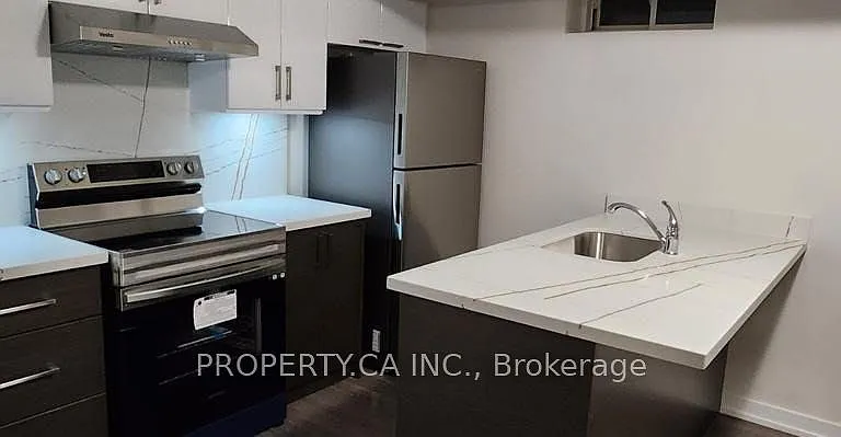 400 Finch Ave #13 — Photo 9