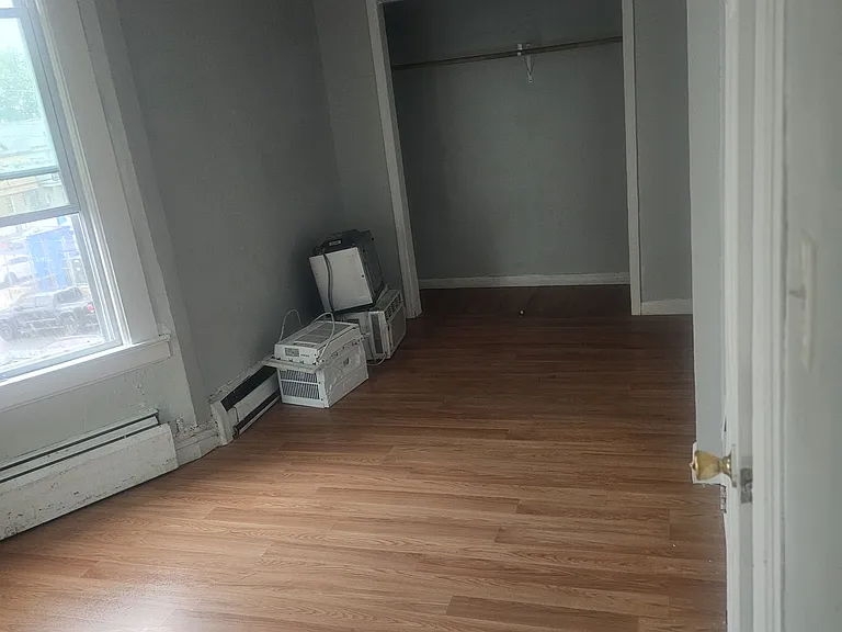39 George St #2 — Photo 15
