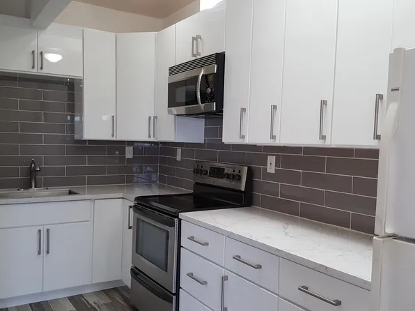 1233 3rd Ave #3, Oakland, CA 94606
