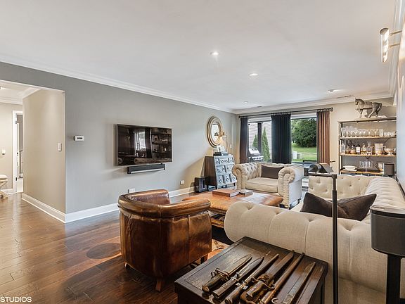 3rd image of 1134 E Randville Dr Unit 1J