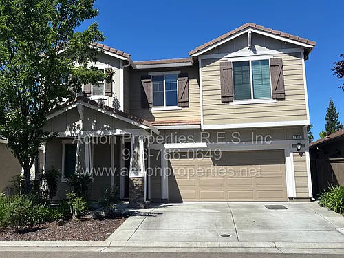2017 Malibu Pl Photo 1
