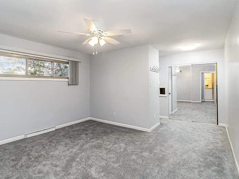 8134 Howard Ave — Photo 8