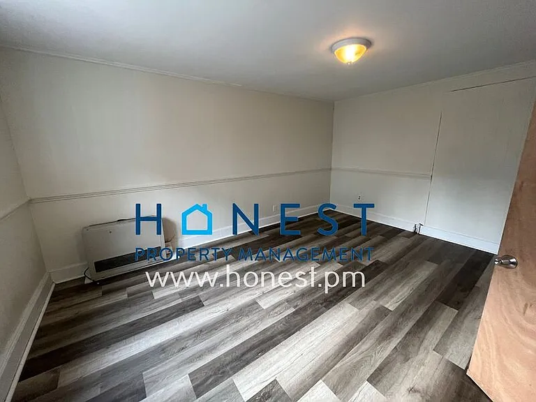 74 Front St #3 — Photo 9