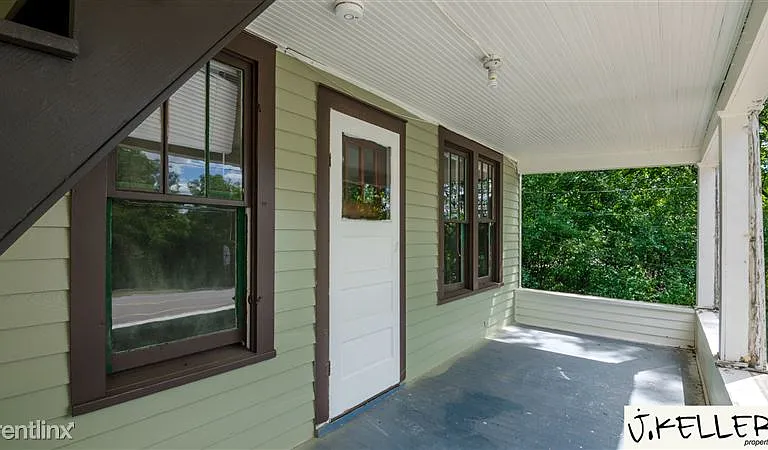 2455 S Main St — Photo 22