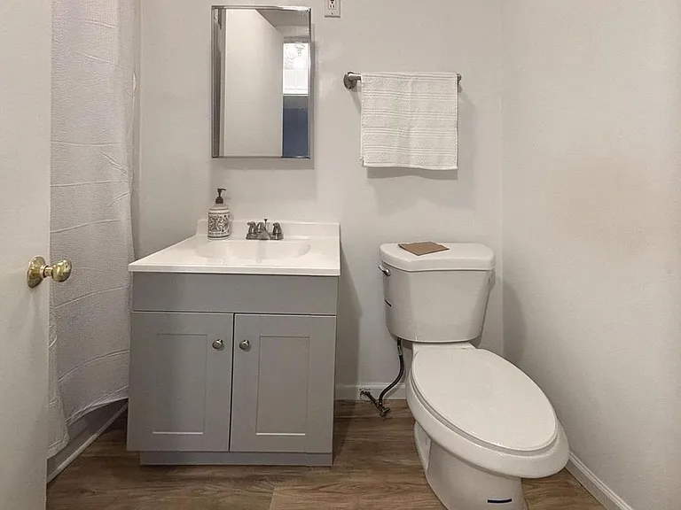 8106 Rhode Island Ave — Photo 13