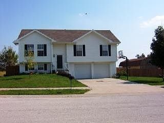 1st image of 19501 Ironwood Dr