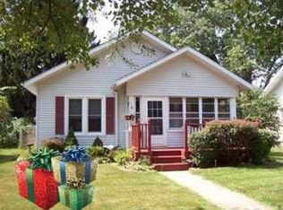 730 Garfield St, Hobart, IN 46342