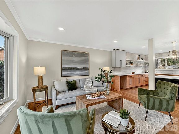 4th image of 6435 Morven Ln