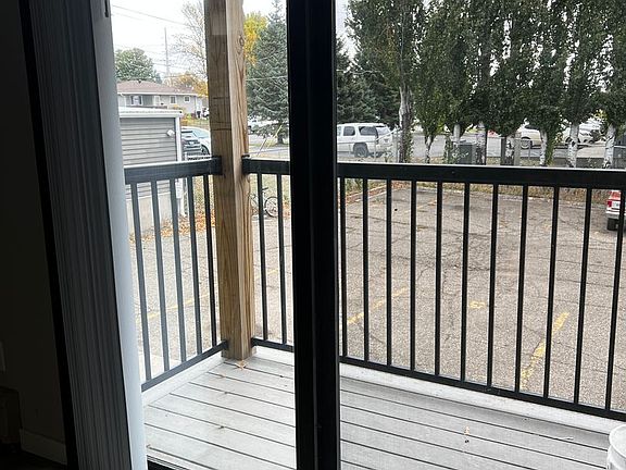 4th image of 315 N 25th St #7