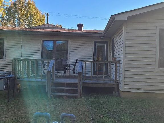 5th image of 14 Thompson Dr