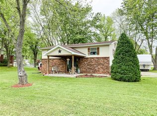 505 Edward St, Farmington, MO 63640