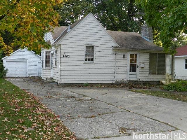 1st image of 4600 Shady Ln