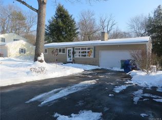 199 Roosevelt Rd, Hyde Park, NY 12538