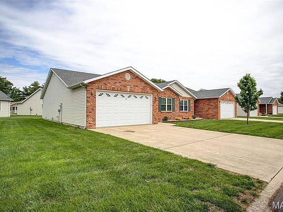 4th image of 78 Parkside Dr