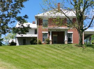 460 Old Virginia Ave, Rich Creek, VA 24147
