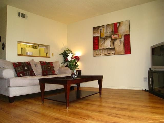 1st image of 2425 Ashdale Dr APT 67
