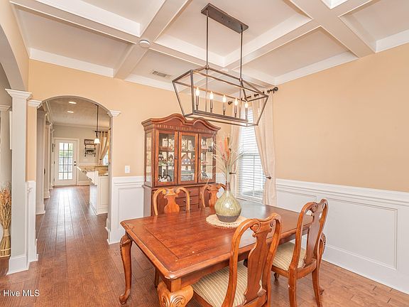 5th image of 5085 Copse Drive