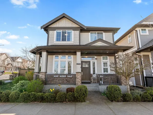 20394 82b Ave, Langley, BC V2Y 0S2