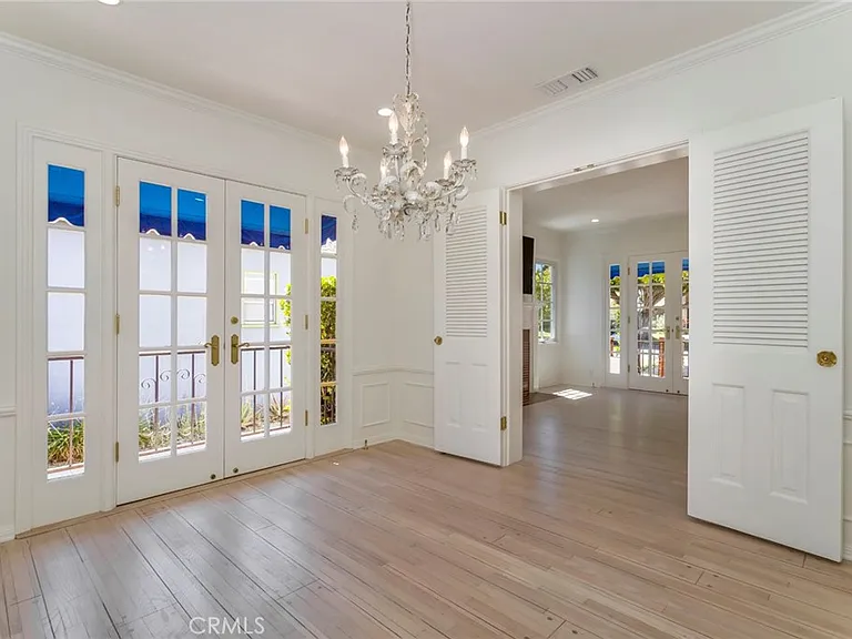 1332 Pearl St — Photo 7