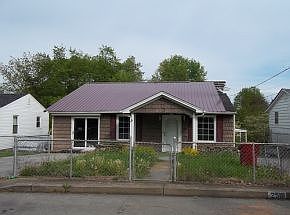 1st image of 2516 Park Ave