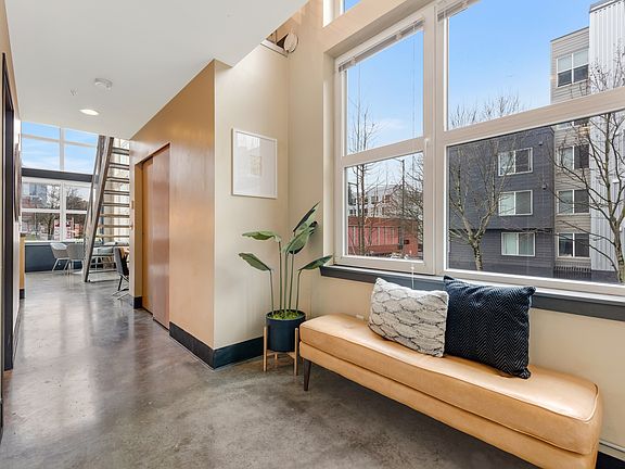 5th image of 2440 Western Ave APT 214
