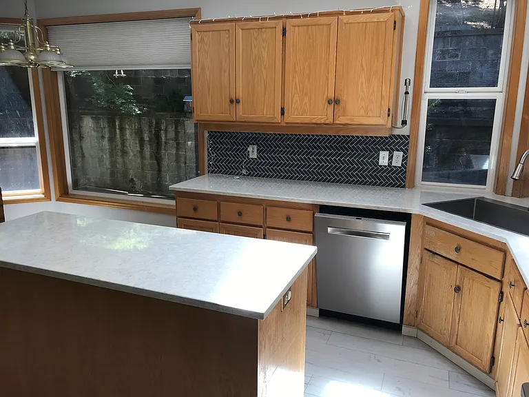 3882 Ashford Dr — Photo 31