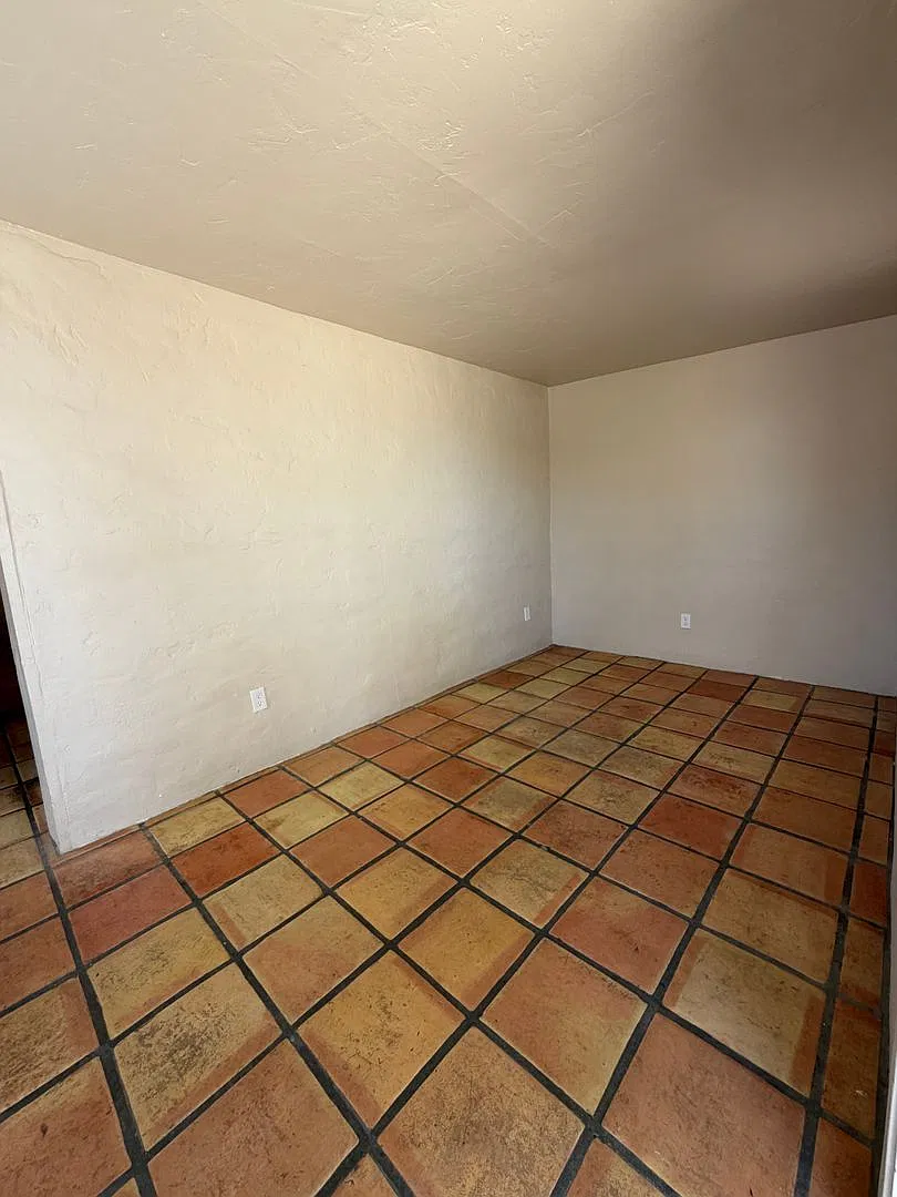 Adobe Circle 73151 — Photo 3