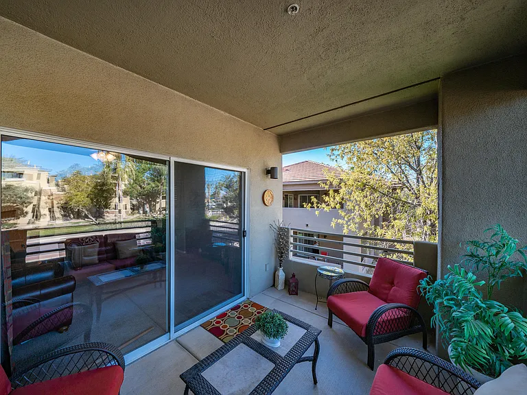 7401 W Arrowhead Clubhouse Dr #2013 — Photo 32
