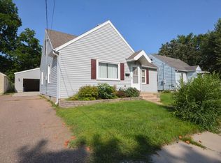 415 15th Ave NE, Rochester, MN 55906