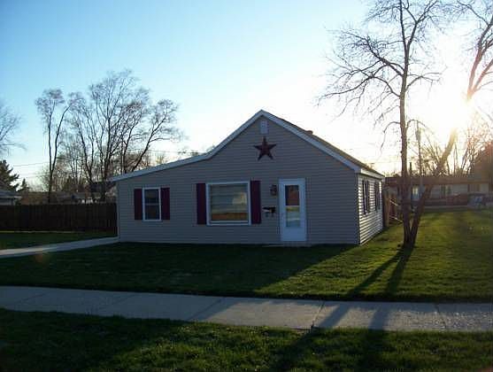 1st image of 1820 S Marion Ave