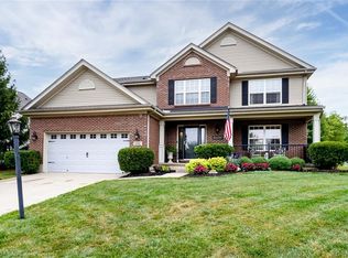 9040 Summit Pointe Dr, Springboro, OH 45066